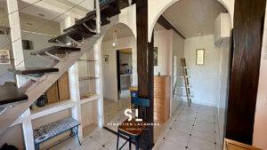 découvrez le charme authentique de lisle-sur-tarn, un village pittoresque du sud-ouest, entre patrimoine, nature et douceur de vivre.