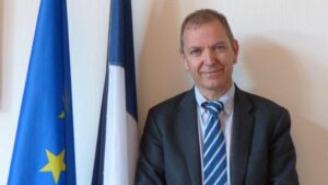 découvrez le rôle, les missions et les responsabilités du secrétaire général de la préfecture du tarn, acteur clé de l'administration territoriale et du bon fonctionnement des services publics.